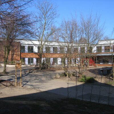 Bild vergrößern: Grundschule Börßum Schulhof